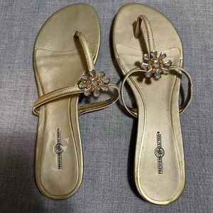 Premiere Collection Women's Gold Tone Bedazzled Sandals Flip Flops Size 8.5